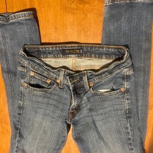 Levi’s too super low 524 skinny jeans size 5
